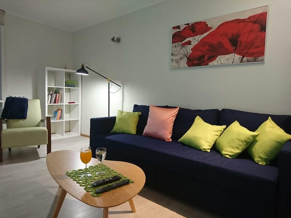 City Center Raua Apartment With Balcony Talin Exterior foto